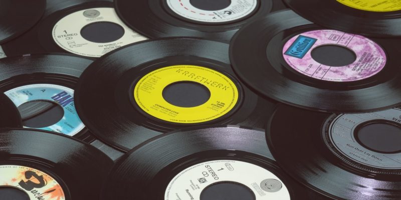 vinyl sales, vinyl sales 2021, cds, cd sales 2021